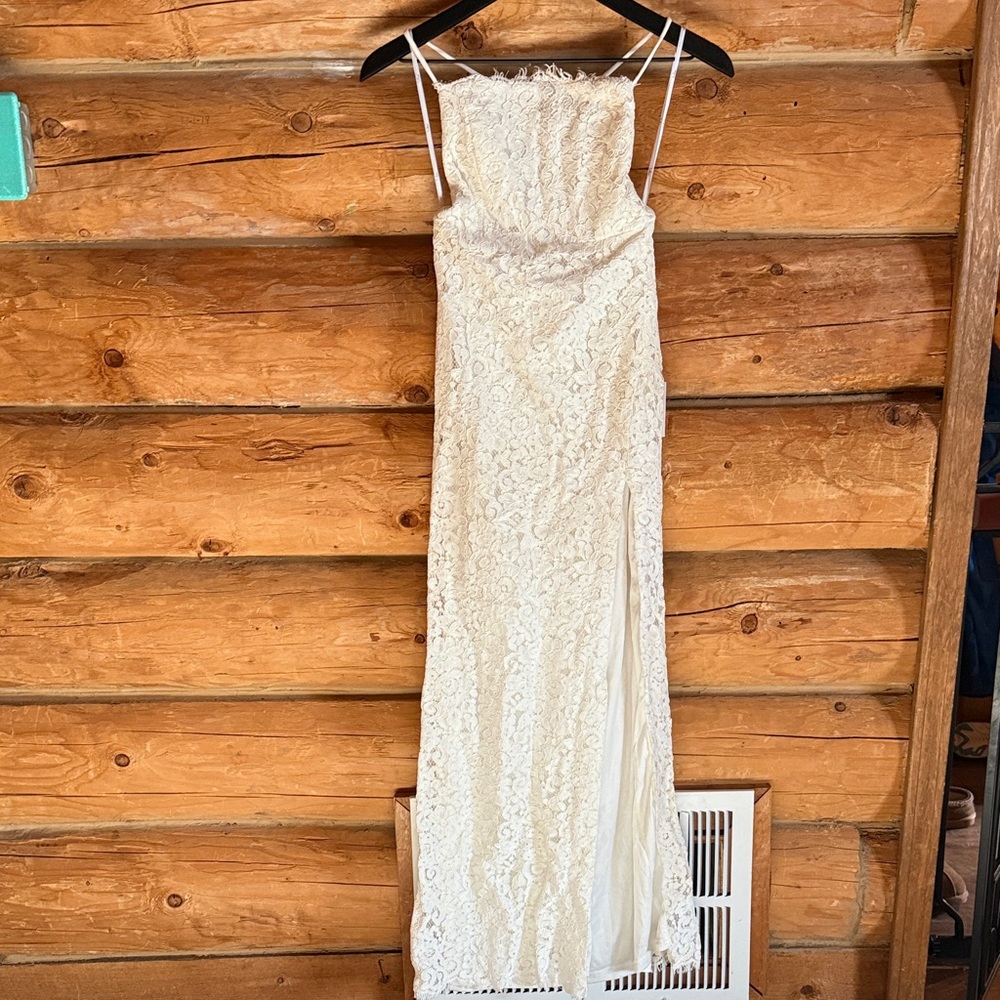 Lulu's Infinite Love Story Lace Maxi Dress XS